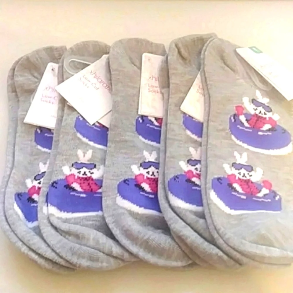 Xhilaration Women's Snow Bunny Low Cut Socks, Heather Gray 5-pair